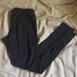 Black leggings